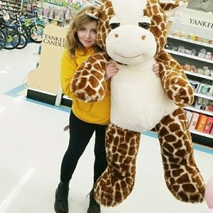 Meet your Posher, Hayley